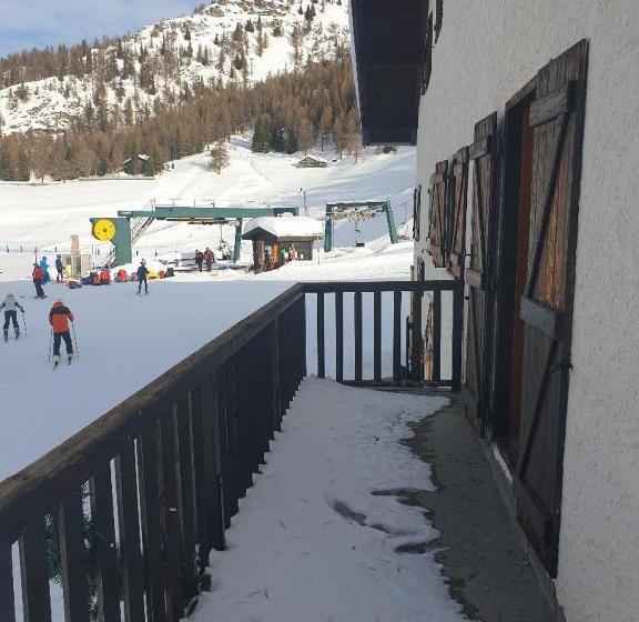 هاستل Locanda Ristorante Bar Del Lago