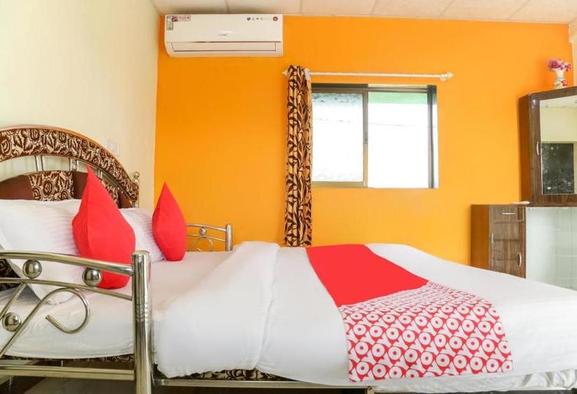 هتل Oyo 66401 Matoshree Garden Resort