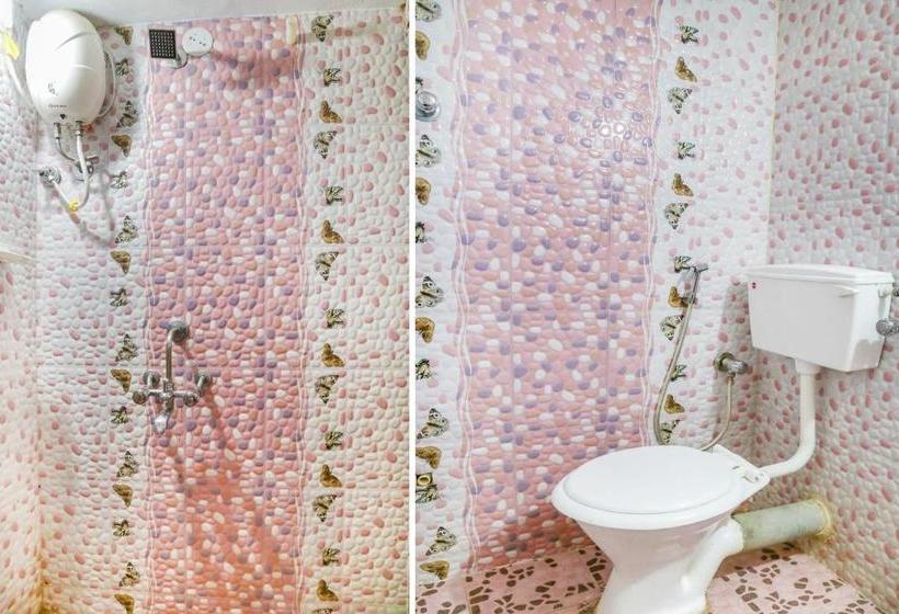 هتل Oyo 66401 Matoshree Garden Resort