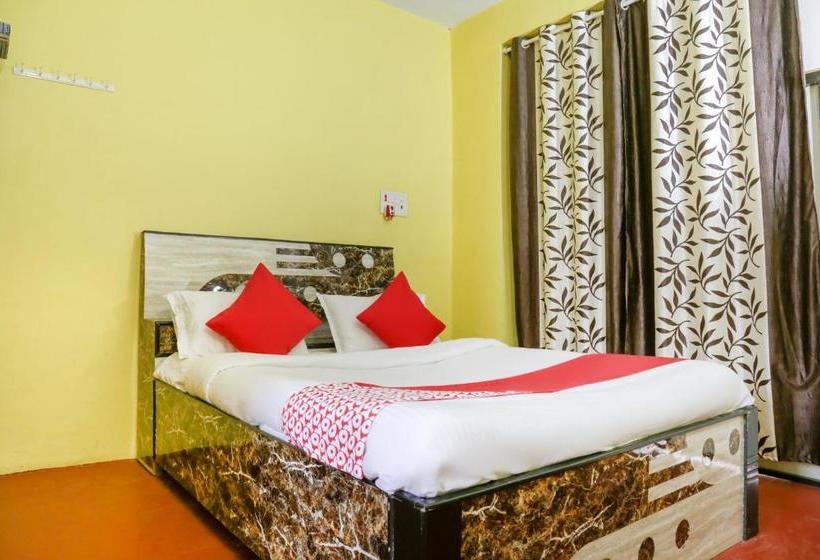 هتل Oyo 66401 Matoshree Garden Resort