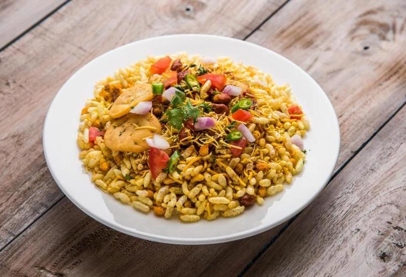 هتل Oyo 66401 Matoshree Garden Resort