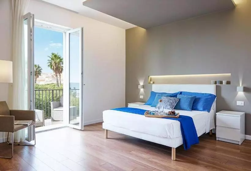 Majatalo Stella Del Mare   Pietre Nere Promenade