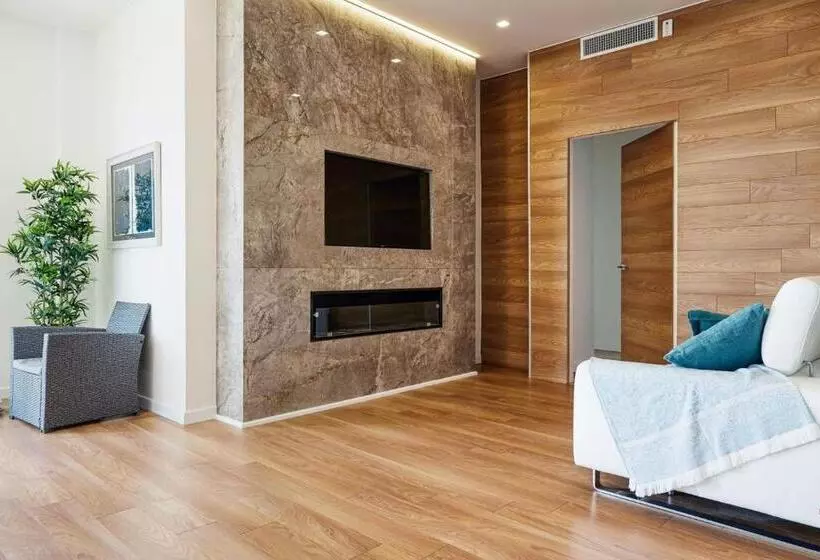 Majatalo Stella Del Mare   Pietre Nere Promenade