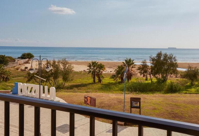 بنسيون Stella Del Mare   Pietre Nere Promenade