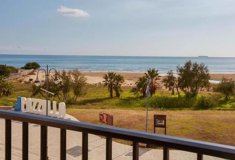 Majatalo Stella Del Mare   Pietre Nere Promenade