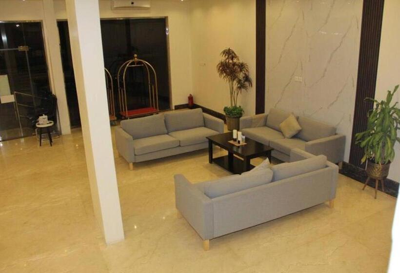 آنتري للشقق المخدومة