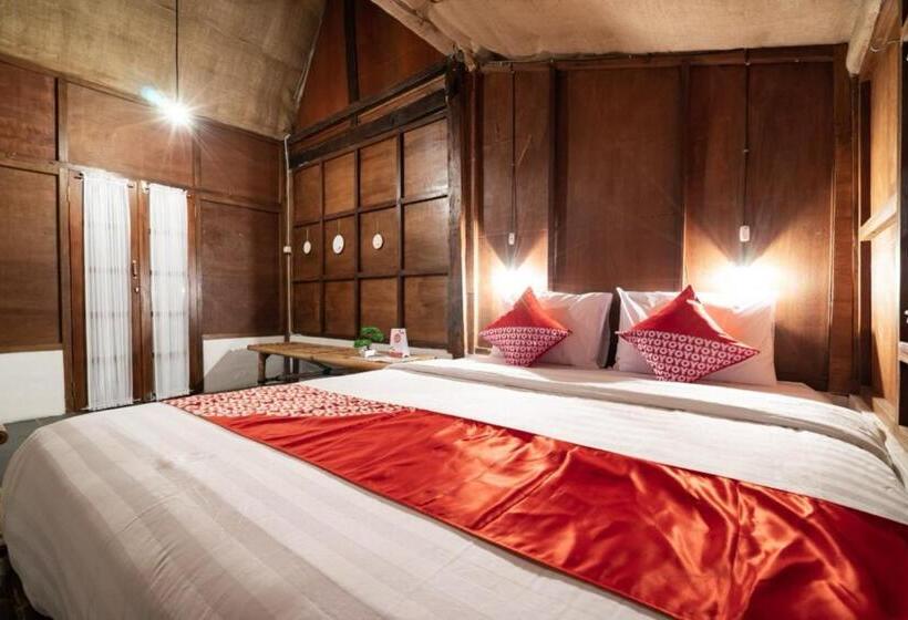 فندق Oyo 2393 Omahe Nawung