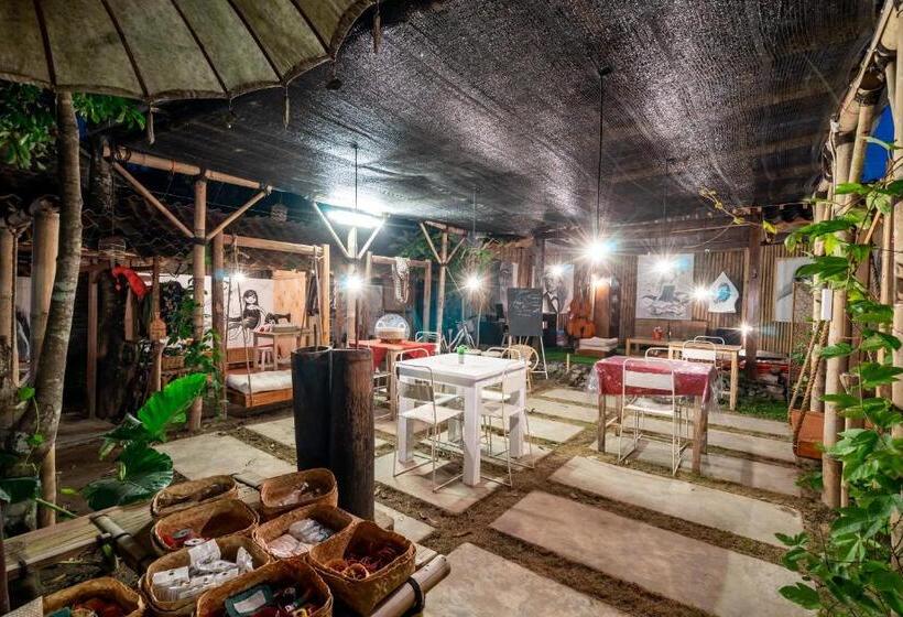 فندق Oyo 2393 Omahe Nawung