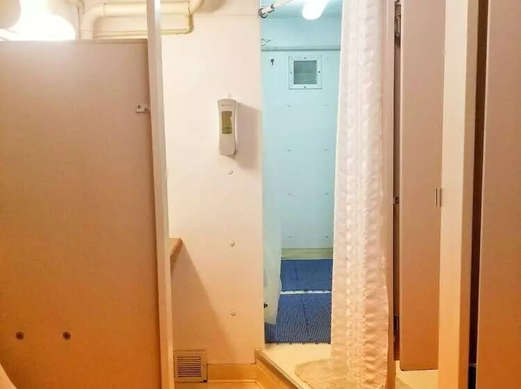 ホテル Valdez Airport Mancamp