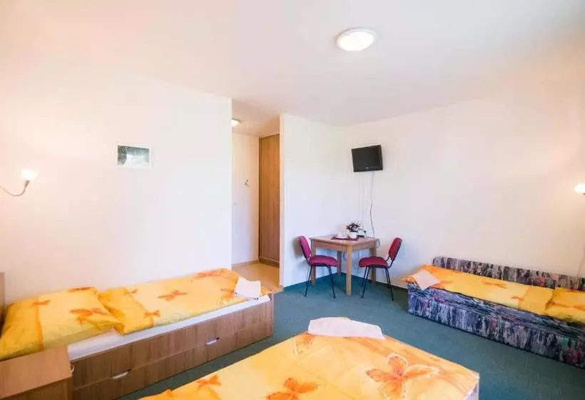 Majatalo Penzión Krahule