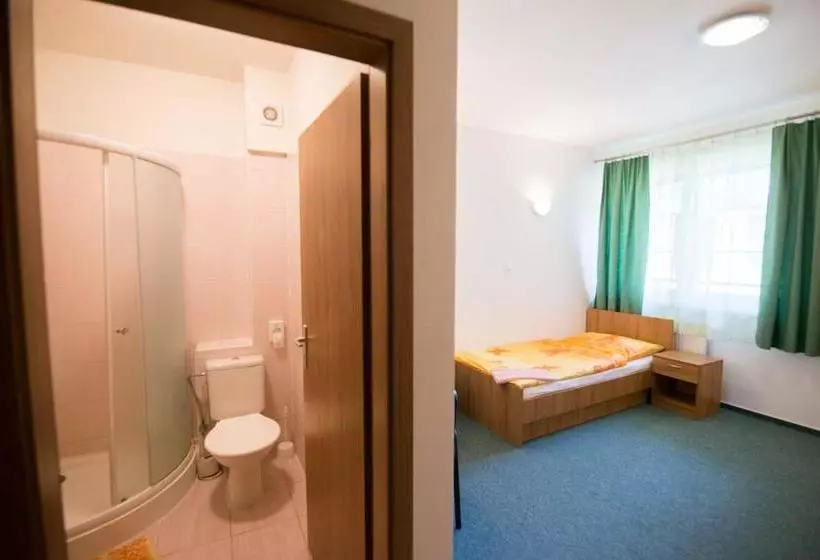 Majatalo Penzión Krahule