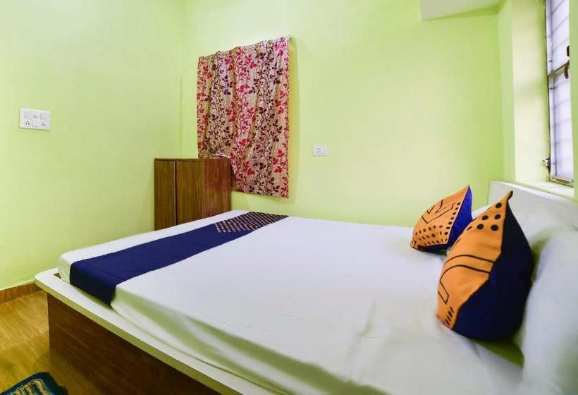 Hotelli Spot On 65055 Sai Kripa Guest House