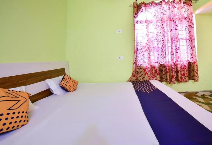 Hotelli Spot On 65055 Sai Kripa Guest House