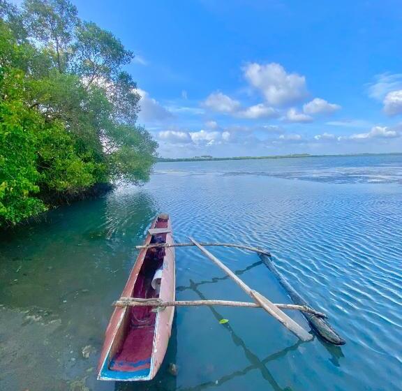 Hotel Igabara Hobbit House