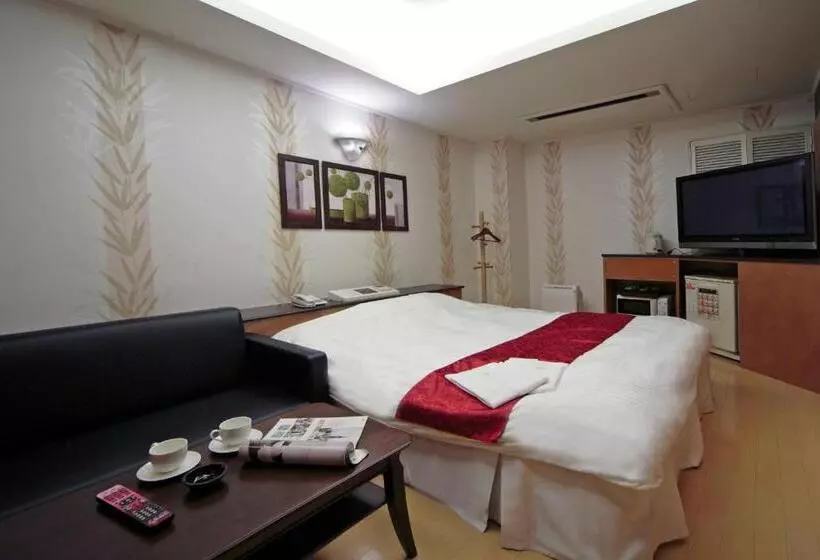 هتل Lala Minato   Adult Only