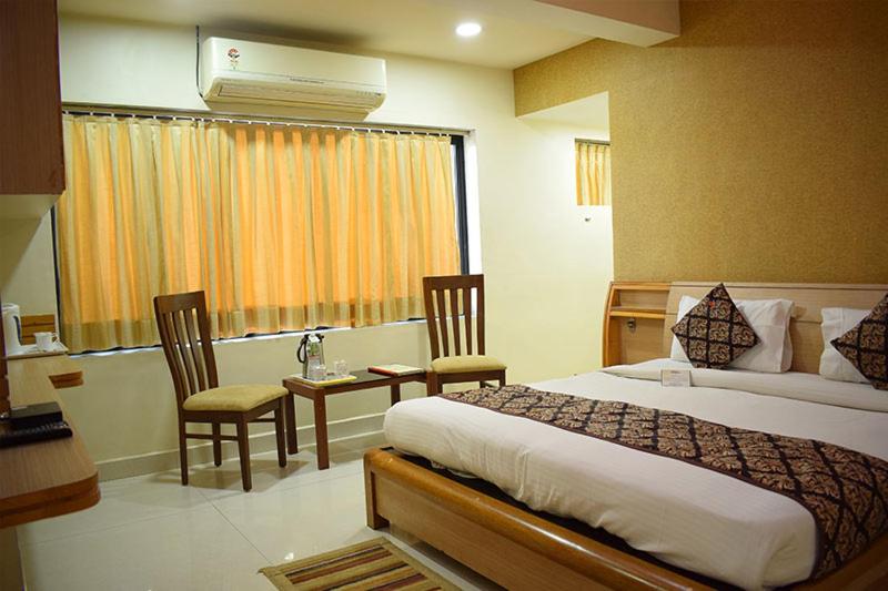 هتل Mangalam  Bhuj