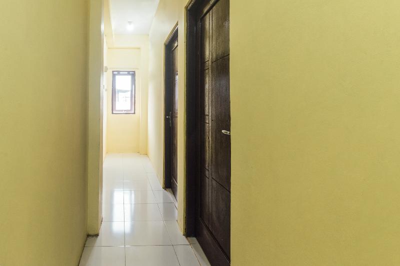 فندق Oyo 2165 Alyah Guest House Syariah