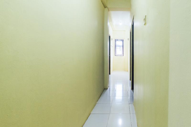 فندق Oyo 2165 Alyah Guest House Syariah