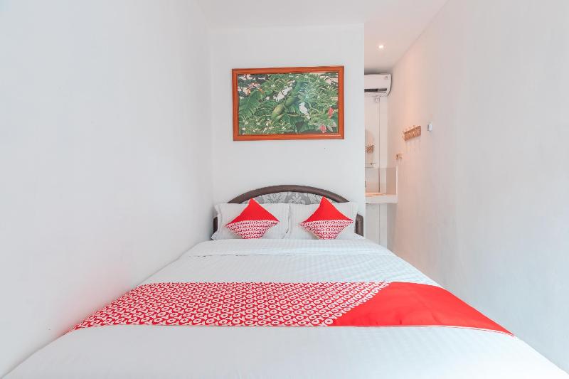 Otel Oyo 2229 Dolfie Residence