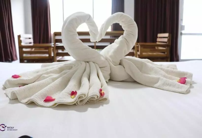 هتل Sicily Nature