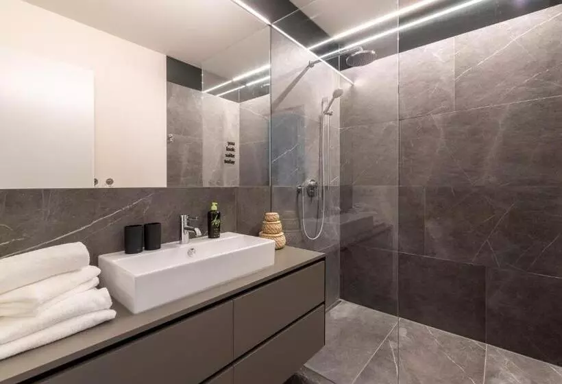 Limehome Linz Schillerstraße