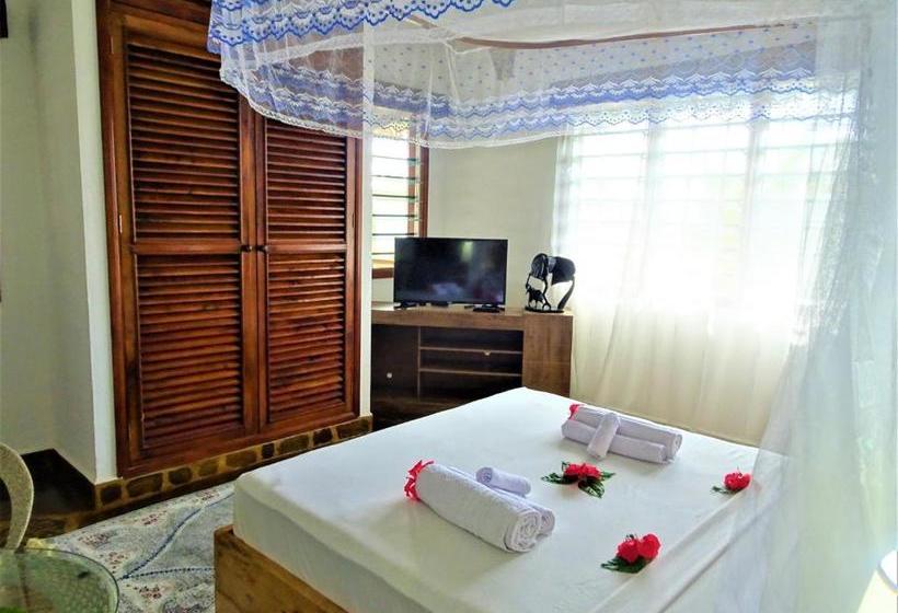 استراحتگاه Mugumo House, Watamu