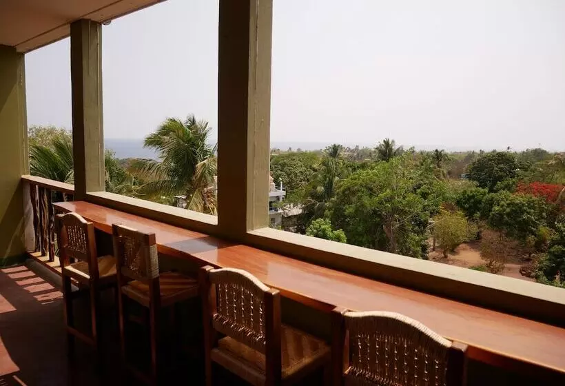 Madre Tierra Hotel & Coworking & Hostal