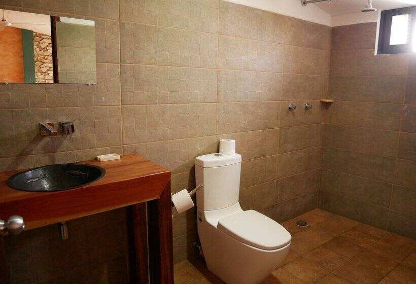 Madre Tierra Hotel & Coworking & Hostal