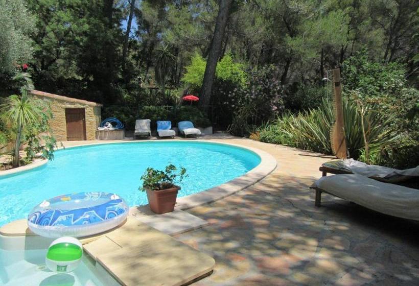 ペンション Les 3 Secs,chambre D Hôte Indépendante Au Calme