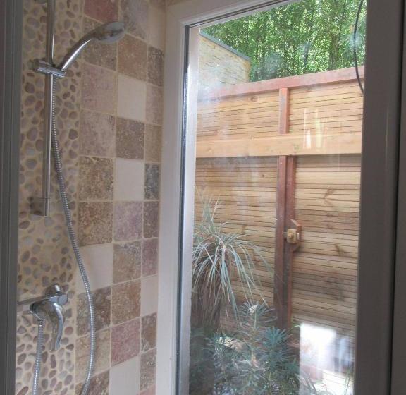 ペンション Les 3 Secs,chambre D Hôte Indépendante Au Calme