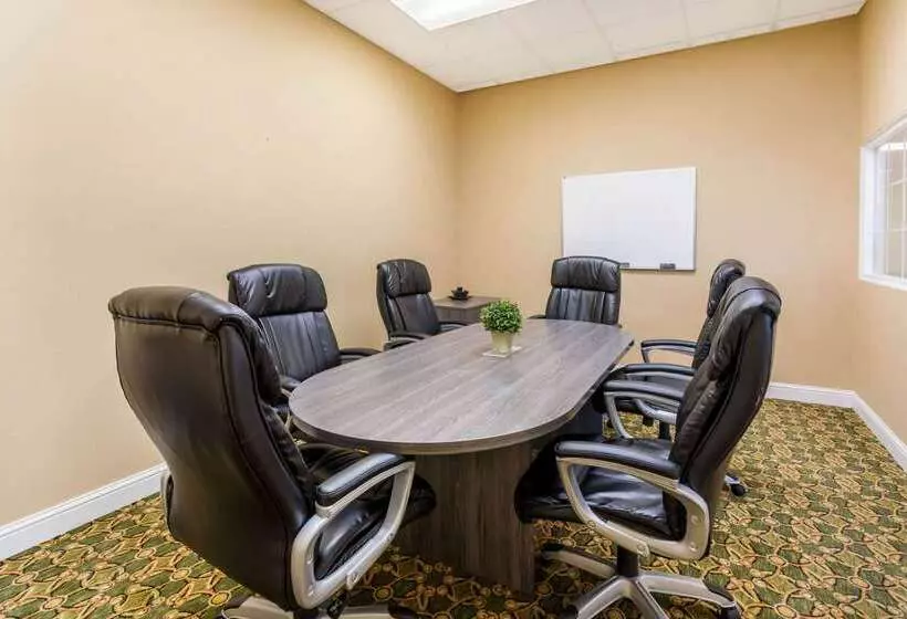 酒店 Baymont By Wyndham Fort Morgan