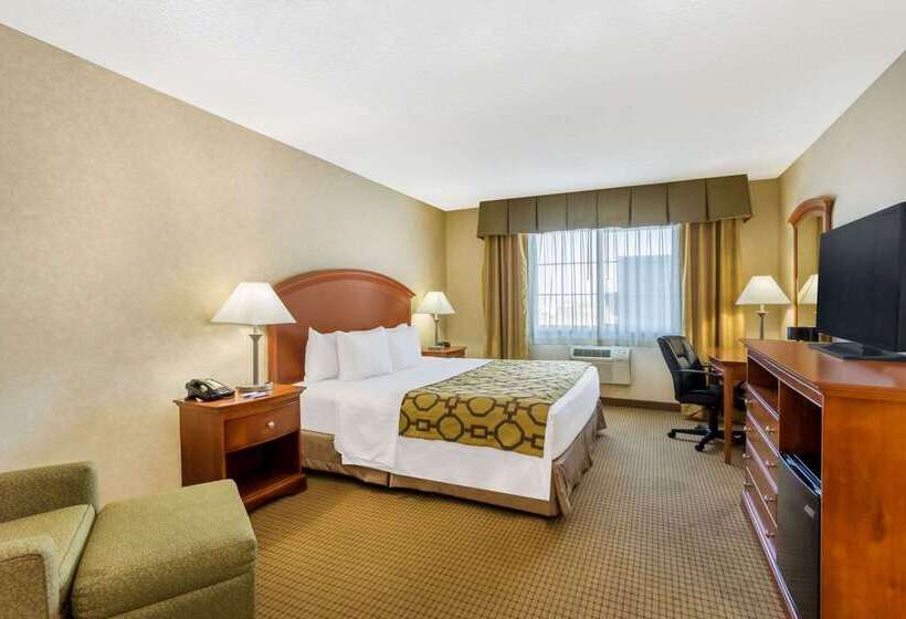 Отель Baymont By Wyndham Fort Morgan