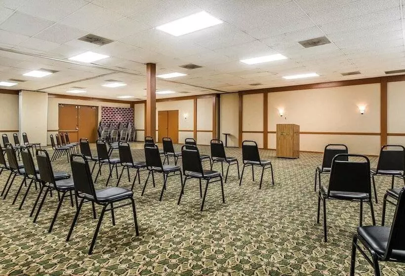 酒店 Baymont By Wyndham Fort Morgan