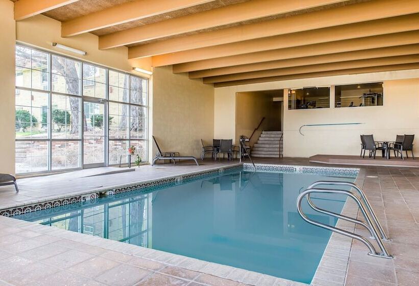 Отель Baymont By Wyndham Fort Morgan