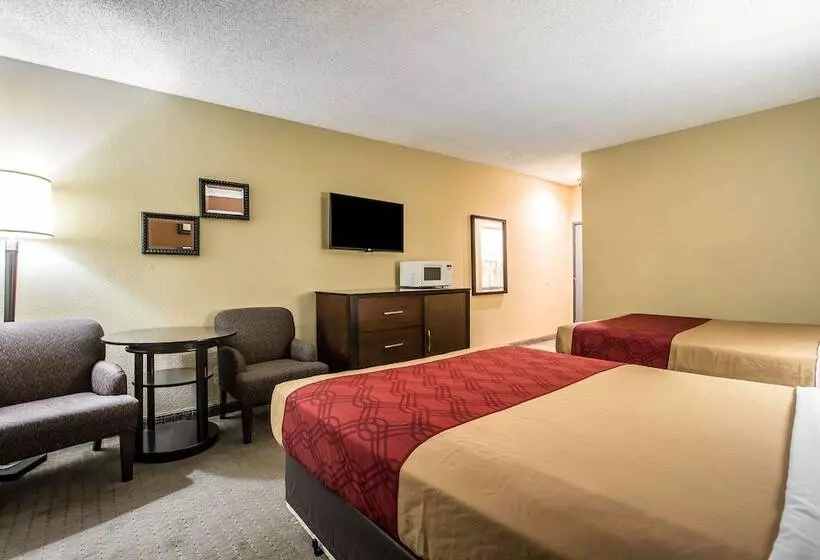 Отель Baymont By Wyndham Ontario