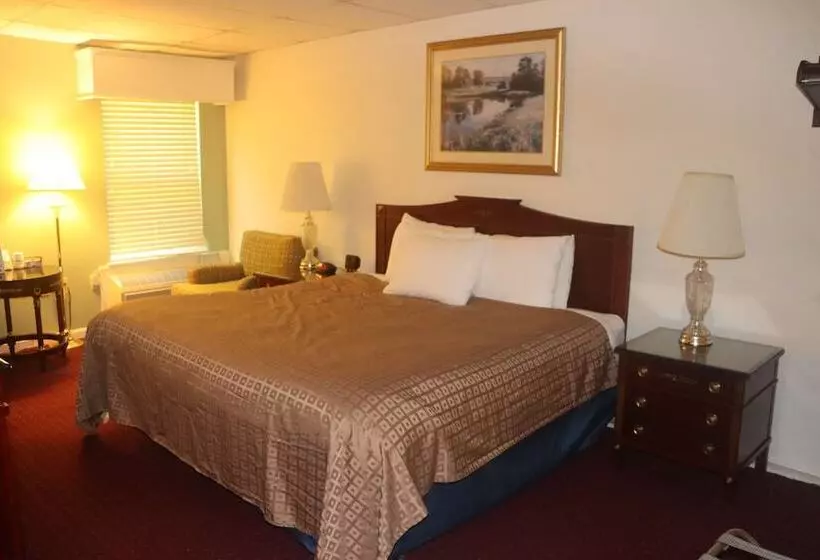 هتل Fireside Inn And Suites Bangor