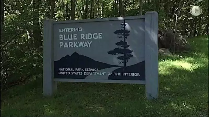 ホテル Peaks Of Otter Lodge