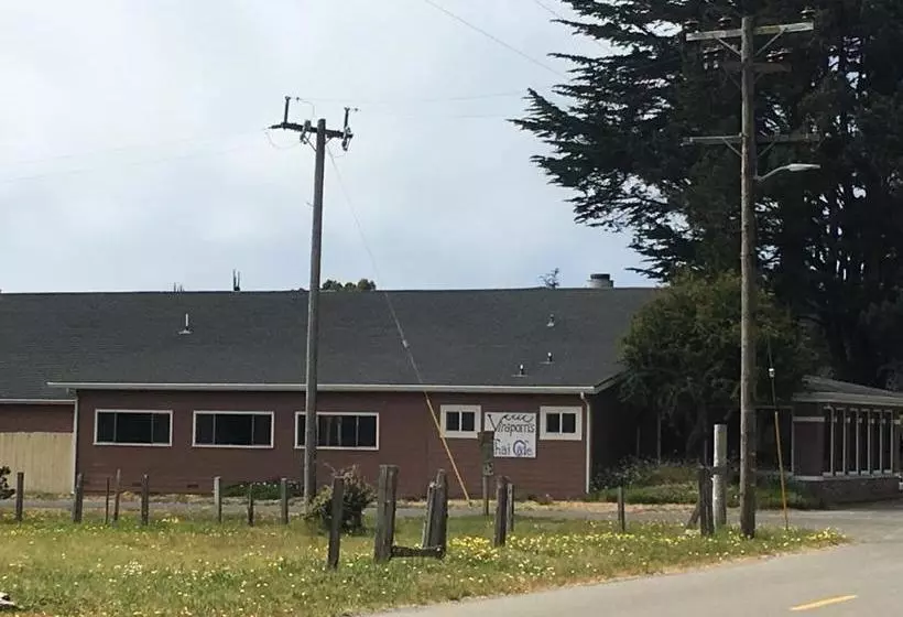 酒店 Pine Beach Inn