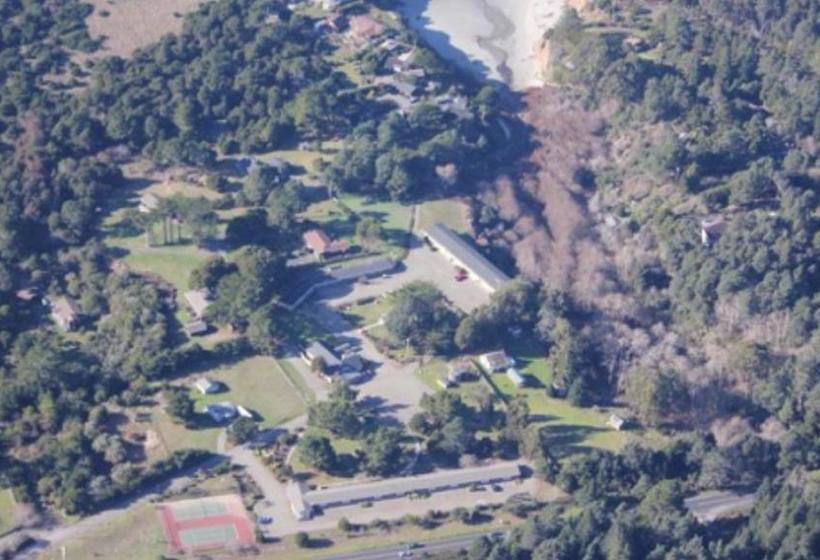 酒店 Pine Beach Inn