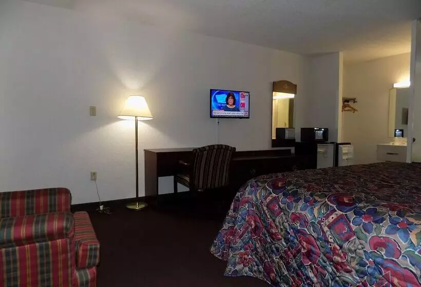 Отель Topeka Plaza Inn