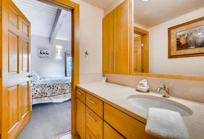 فندق Ptarmigan House By Steamboat Resorts