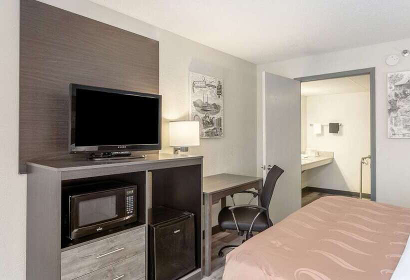 בית מלון כפרי Quality Inn Branson On The Strip