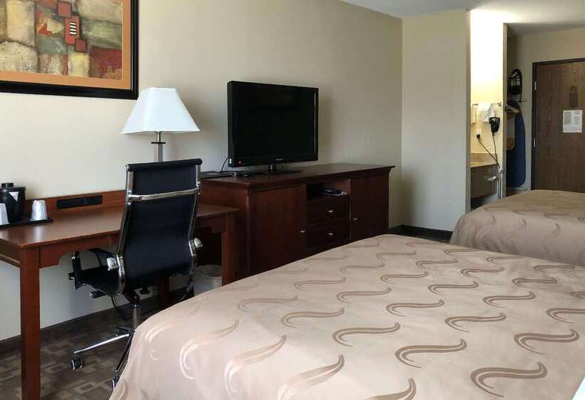 Szálloda Quality Inn I70 At Wanamaker