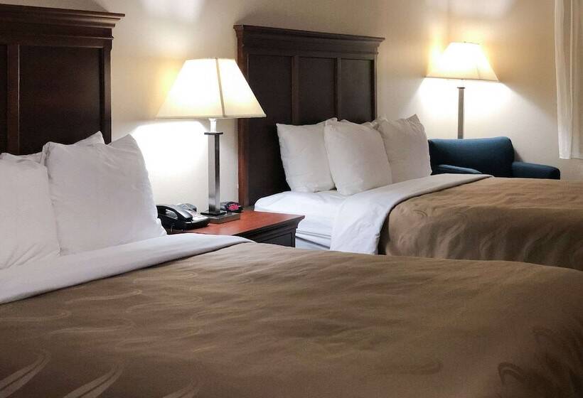 Szálloda Quality Inn I70 At Wanamaker