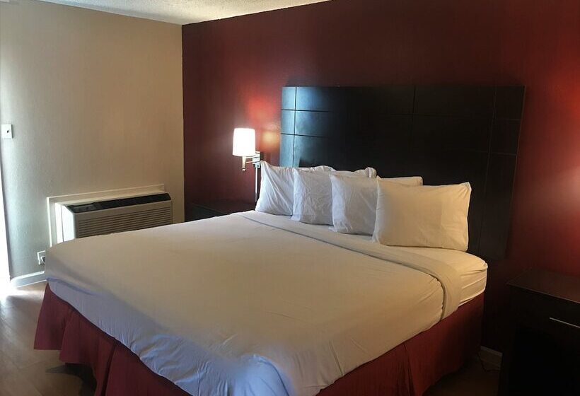 בית מלון כפרי Red Roof Inn & Suites San Angelo