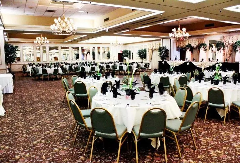 Hotelli University Square