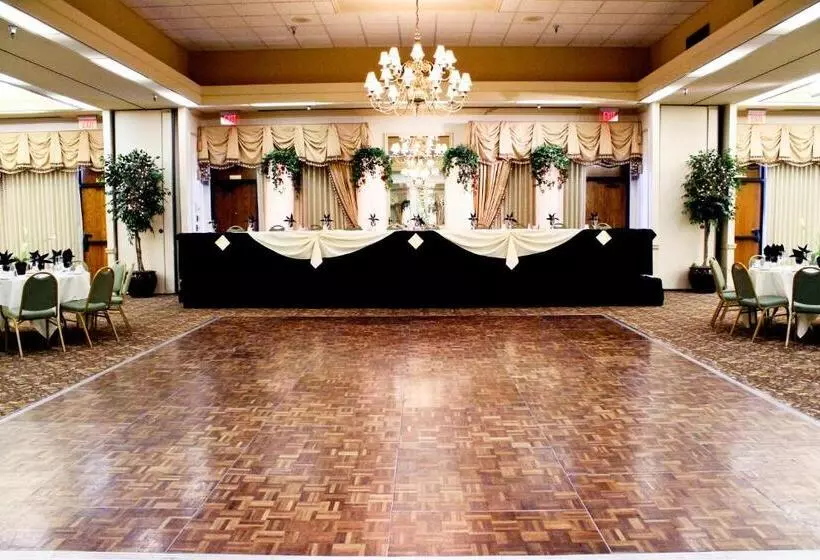 Hotelli University Square