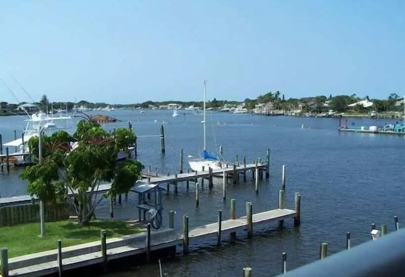 Pirate S Cove Resort And Marina   Stuart