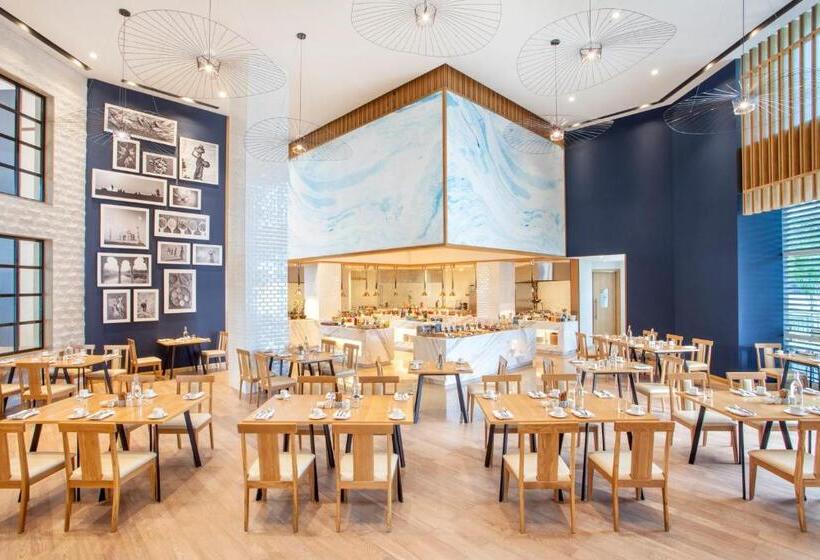 فندق Hyatt Regency Thrissur