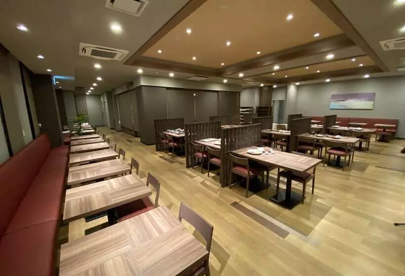 Hotelli Route Inn Sakurai Ekimae